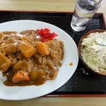 千成食堂 - カツカレー（840円）