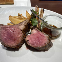 ワカヌイ グリル ダイニング バー 東京 - 