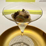 エクアトゥール - 牡丹海老のブラマンジェ 蓴菜 キャビア