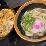 Sukesan Udon - 親子丼（小うどん付き）