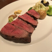 銀座ブルーリリー ステーキ＆チャイニーズレストラン - 