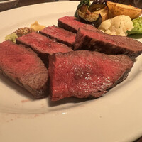 銀座ブルーリリー ステーキ＆チャイニーズレストラン - 