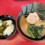 家系ラーメン 佐々喜家 - 