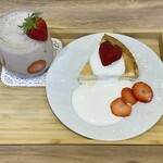 Choukatsu Kafe Ichi - 豆乳チーズケーキ（プレーン）、季節のフルーツ＆豆乳生クリームのせ＆グリーンスムージー ヨーグルトベース いちご
