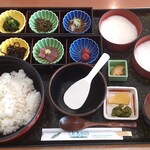 Resutoran Kinusaya - 大内とろろ飯 並(980円也) 自分流の食べ方で‥