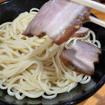 麺哲支店 麺野郎 - ゲーンのつけ麺(おまかせ)の麺に乗ってたタイの焼豚