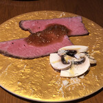 Japanese Restaurant KINZA - 国産牛のローストビーフとフレッシュマッシュルーム