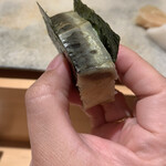 鮨 つぼみ - イワシの押し寿司