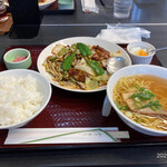 葵飯店 - 