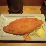 Kokuminsakabajixientoruman - 白身魚フライ