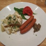 ボーノ - ポテトが沢山付いてきた