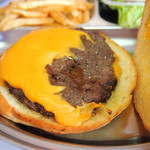 ティーズスターダイナー 福島店 - 『クラシックチーズバーガー』850円の「セット」(+300円)