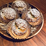 Fujiya 1935 - 山羊ミルクシュークリーム