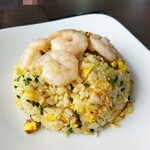 中華料理 桃菜 - 海老は5尾載ってマス