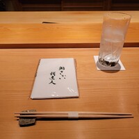 鮨 さかい - カウンター席