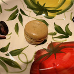 リボリータ エ サルメリア - 