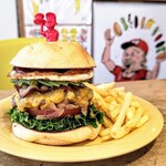 中目黒 Burger Factory - メロンパンのアボカドベーコンチーズエッグバーガー