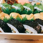 古市庵 - 太巻きといなり寿司