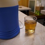 オモニ - 多分コーン茶です