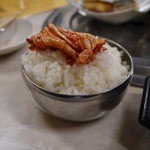 オモニ - ご飯いキムチのっけて