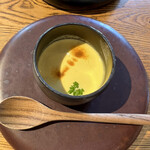 海老丸らーめん - 本日のアミューズ：イエローパプリカのスープ