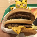 マクドナルド - ビッグマック、にゅ〜〜ん！