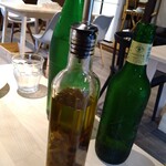 古民家イタリアンかど屋 - 絶品辛味OIL。
      