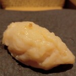 すし みむろ - 生感を残した煮ホタテ