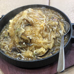 鴻運 - フカヒレあんかけチャーハン大盛