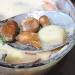 TORI - 左はローストジャイアントコーン　右は茹でたジャイアントコーン　byまみこまみこ