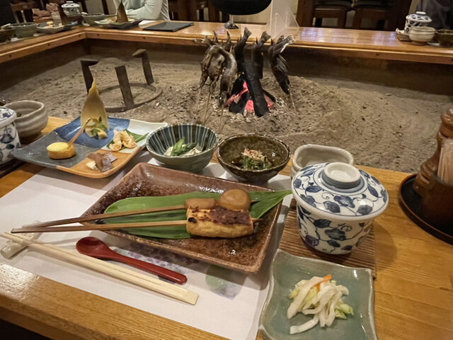 コッヘル磐梯 &ndash; 猪苗代の料理旅館で味わう和食と自然の恵み