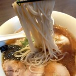 支那そばや 本店 - 麺リフト