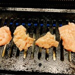 肉匠こば - 脂身の多い白肉は美味です‼️(o^^o)