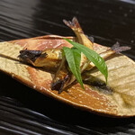 富小路 やま岸 - 稚鮎も紹興酒で中華を身に纏う^ ^