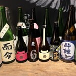 鶴亀八番 - ドリンク写真:日本酒全40種以上！季節の限定日本酒もあります♪
