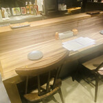 焼鳥エナミ - カウンター（６席）