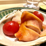 炎水 - 赤貝　紐　フルーツトマト　香りたつ赤貝でした♫