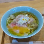 らぁ麺 飯田商店 - 『わんたん入り しおらぁ麺』