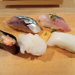 寿司 築地日本海 - シメサバ　アジ　かに味噌　生だこ　イカ