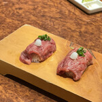 焼肉 スタミナ苑 - トモサンカクの肉寿司