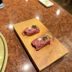 焼肉 スタミナ苑 - トモサンカクの肉寿司