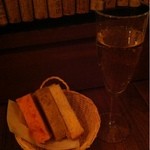 湯島ワイン食堂 パパン - 