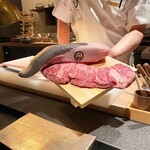 日本焼肉はせ川 別亭 - 神谷商店の神のタンとハラミ