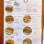 バラッカ・デル・ソーレ - なぜかパニーニのメニューの写真しか無かったので…