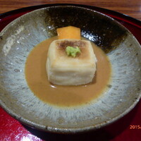 徳うち山 - 定番、焼き胡麻豆腐と柿