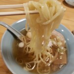 青竹手打ち佐野ラーメン ひだまり - 麺リフト