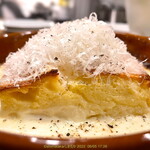 ALLEGRIA - パルメザンチーズのスフレ ジョバンニ風