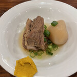 牛たん料理 閣 - お通し （たん角煮）