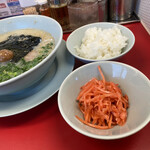 ラーメン 山岡家 - 