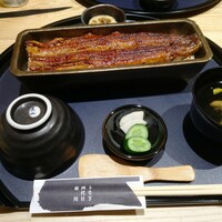 うなぎ四代目菊川 ヒルトンプラザウエスト大阪店 - 